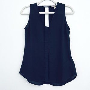 Banana Republic Petite Sleeveless Blouse in Navy - XSP